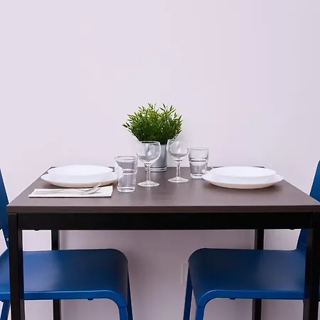 Top Loft Znana 3* Varšava